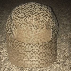 ** AUTHENTIC COACH women's baseball cap